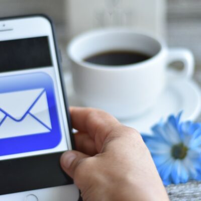 envoyer un mail à un smartphone